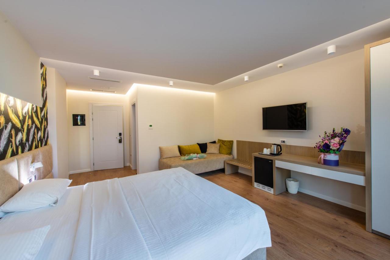 Marina Premium Hotel & Apartment Vlore Ngoại thất bức ảnh