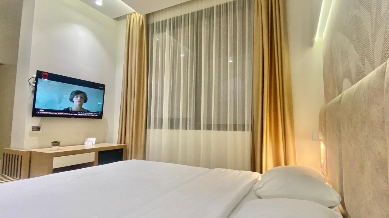 Marina Premium Hotel & Apartment Vlore Ngoại thất bức ảnh