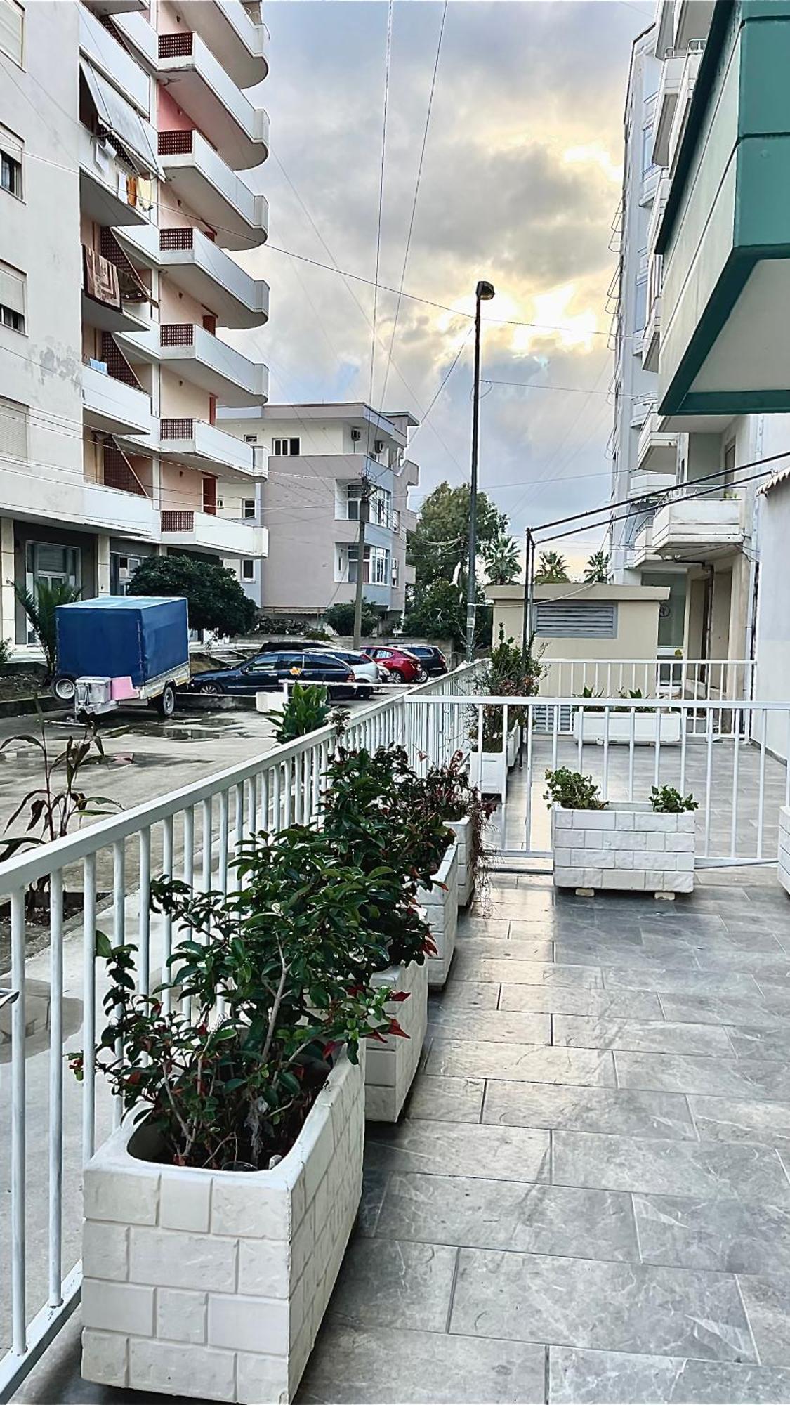 Marina Premium Hotel & Apartment Vlore Ngoại thất bức ảnh