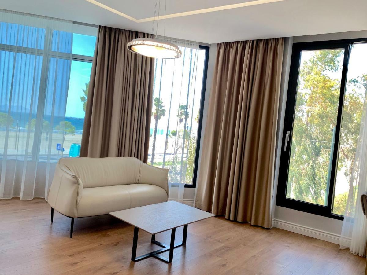 Marina Premium Hotel & Apartment Vlore Ngoại thất bức ảnh